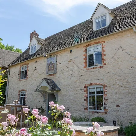 The Harcourt Arms-2