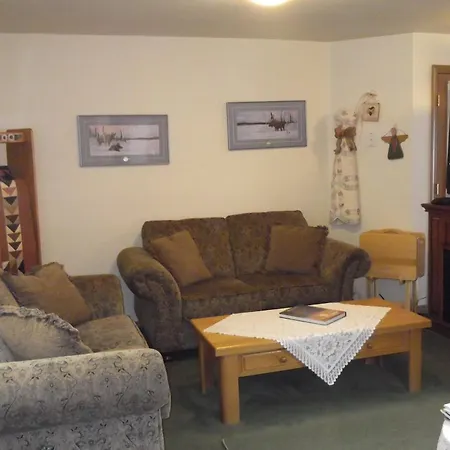 Alaska'S Lake Lucille Bed & Breakfast-3