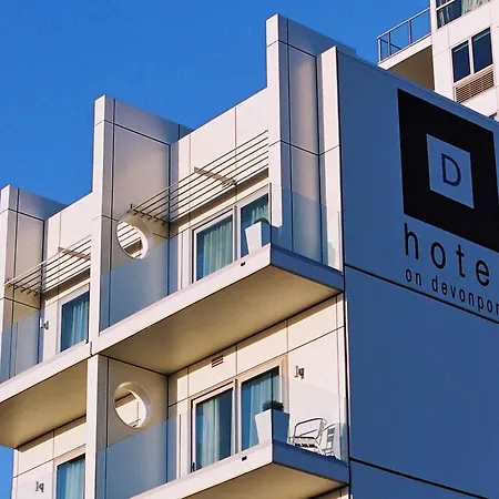 Hotel On Devonport-2