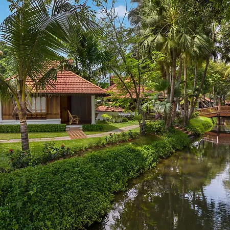 Kumarakom Lake Resort-3