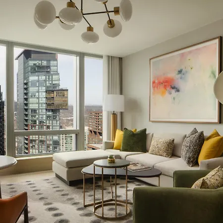 Four Seasons Hotel Toronto-2