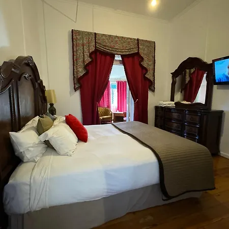 Club Boutique Hotel Cunnamulla-3