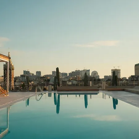 Rooms Hotel Batumi-2