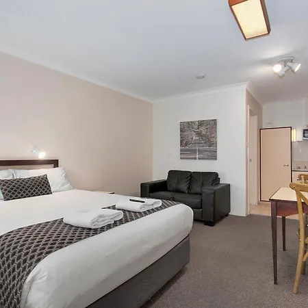 Econo Lodge Savannah Park Tamworth-3