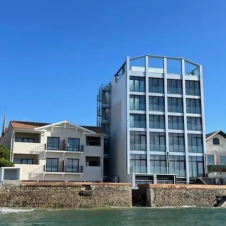 Les Vagues Hotel & Spa-3