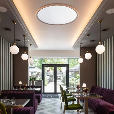 Amsterdam Plaza Hotel&SPA-3