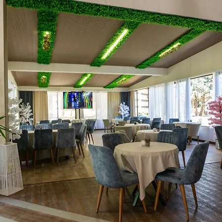 Emerald Beach Resort & Spa-2