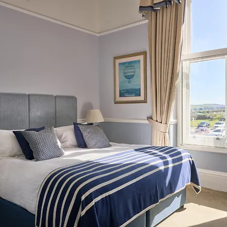 The Headland Hotel And Spa-3