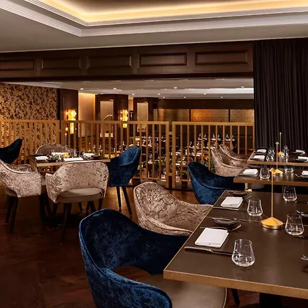 Hilton Vienna Plaza-2