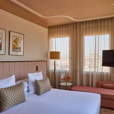 Grand Hotel Central, Small Luxury Hotels-3