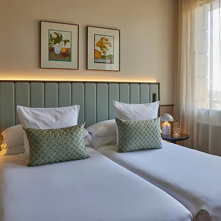 Grand Hotel Central, Small Luxury Hotels-3