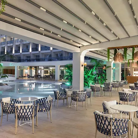 Berry Blue Hotels-2