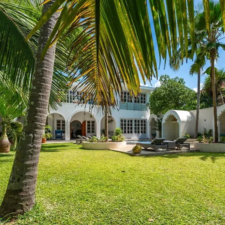 Nomad Beach Resort-2