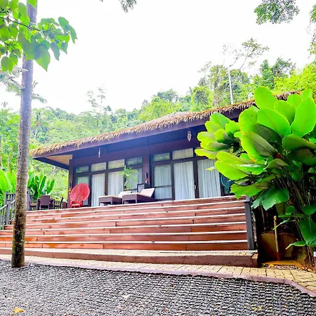 Lihim Resorts-2