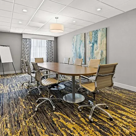 Best Western Plus Airdrie Gateway-3
