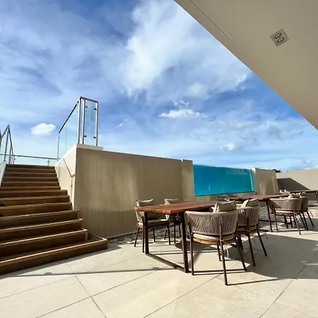 Uma Hotel And Residences-2