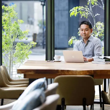 Courtyard By Marriott Osaka Honmachi-3