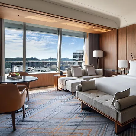Four Seasons Hotel Dalian-3