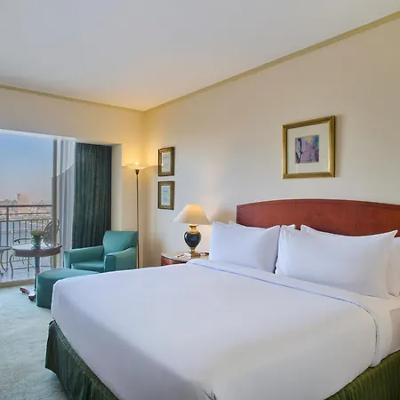 Hilton Cairo Grand Nile-2