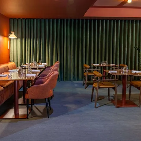 Cenica Porto Hotel, Curio Collection By Hilton-3