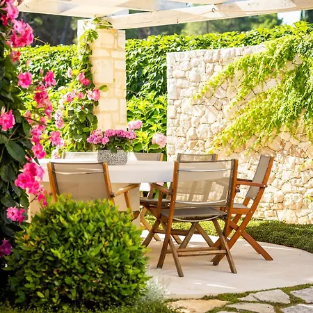 Hotel Lemongarden - Adults Only-2