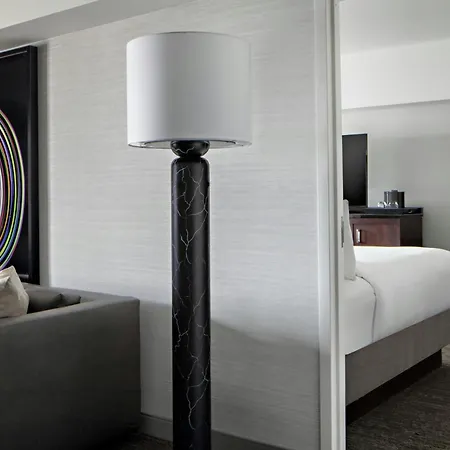 New York Marriott Marquis-2