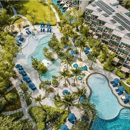 Le Meridien Phuket Mai Khao Beach Resort-3
