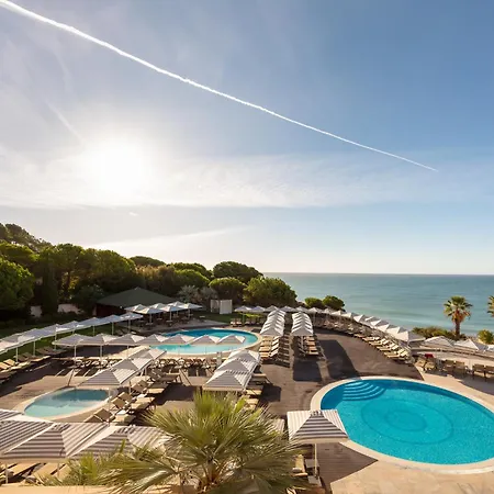 Grande Real Santa Eulalia Resort & Hotel Spa-3