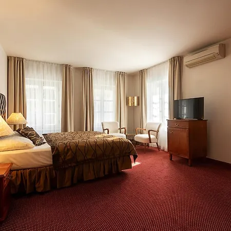 Hotel Hoffmeister-2