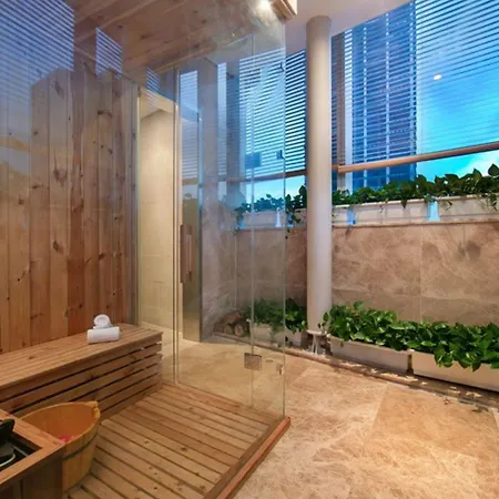 Intercontinental Hanoi Landmark72 By Ihg-2