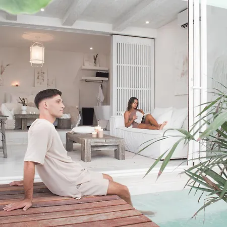 Jungle Luxe-3