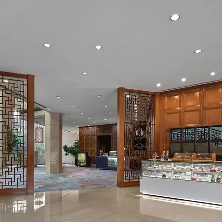 Doubletree By Hilton Shanghai Pudong-3