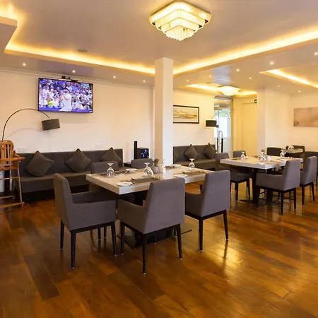 Hotel Grand Turf-3