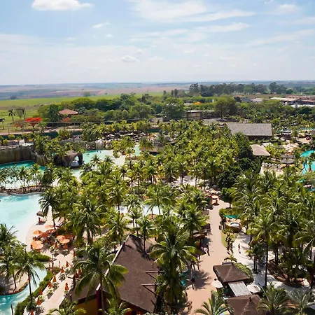 Hot Beach Resort-2