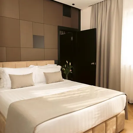 Venus Hotel-2