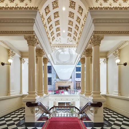 The Fullerton Hotel Sydney-2