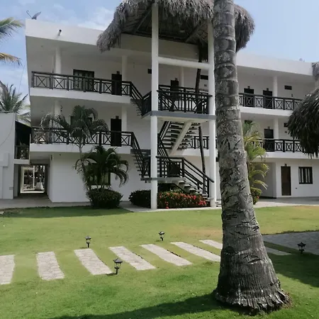 Hotel Los Tambos Del Caribe Beach-2