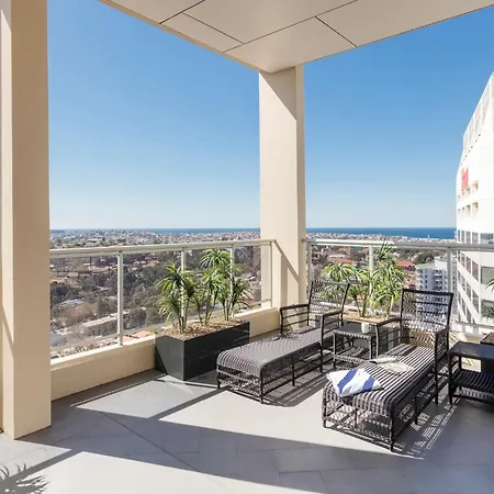 Meriton Suites Bondi Junction-2