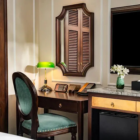 Gm Premium Hotel-3