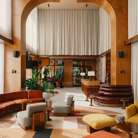 The Standard, Brussels-2