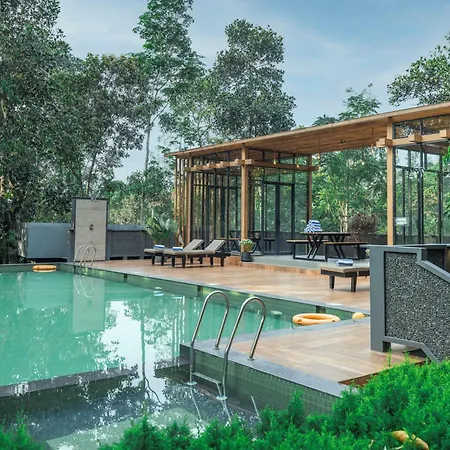 The Mountain Courtyard Thekkady-3
