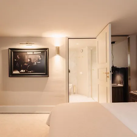 Hotel 717-2