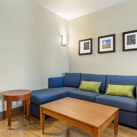 Comfort Inn & Suites Lakewood By Jblm-3