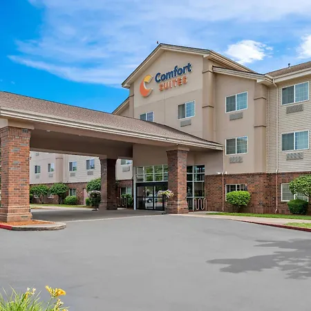 Comfort Suites Linn County Fairground And Expo-3