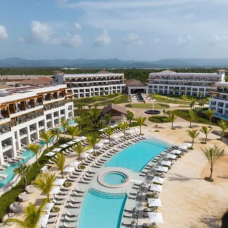 Secrets Playa Esmeralda Resort & Spa (Adults Only)-3