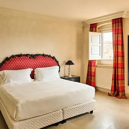 Palazzo Gattini - The Leading Hotels Of The World-3