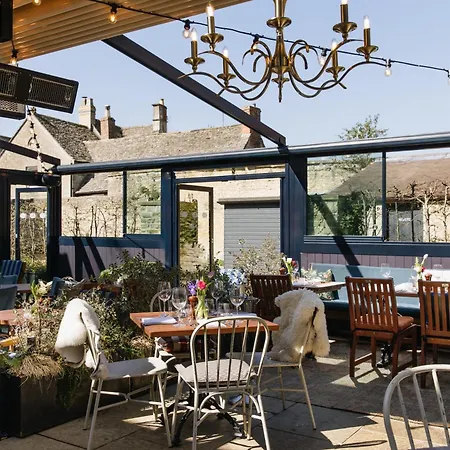 The Wheatsheaf Inn-3