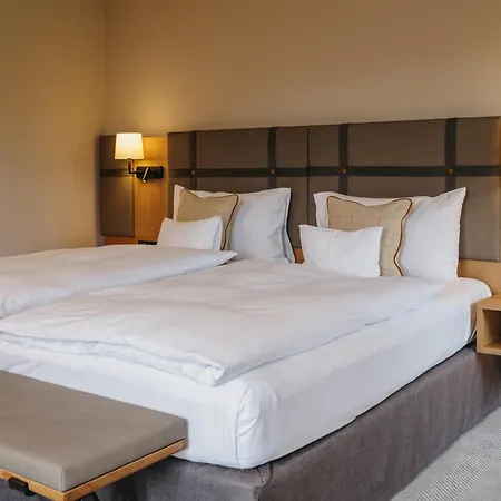 Interalpen-Hotel Tyrol-2