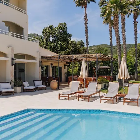 Hotel Corsica & Spa Serena-3