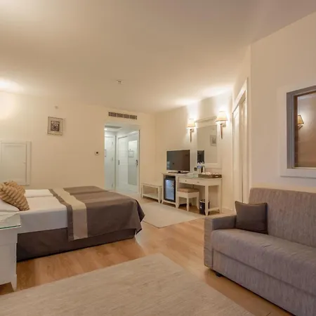 Fame Residence Kemer & Spa-2